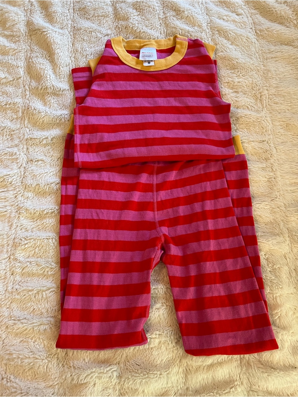 Hanna Andersson Red & Pink Striped Unisex Pajama Set + Yellow Trim Size 10 Kids